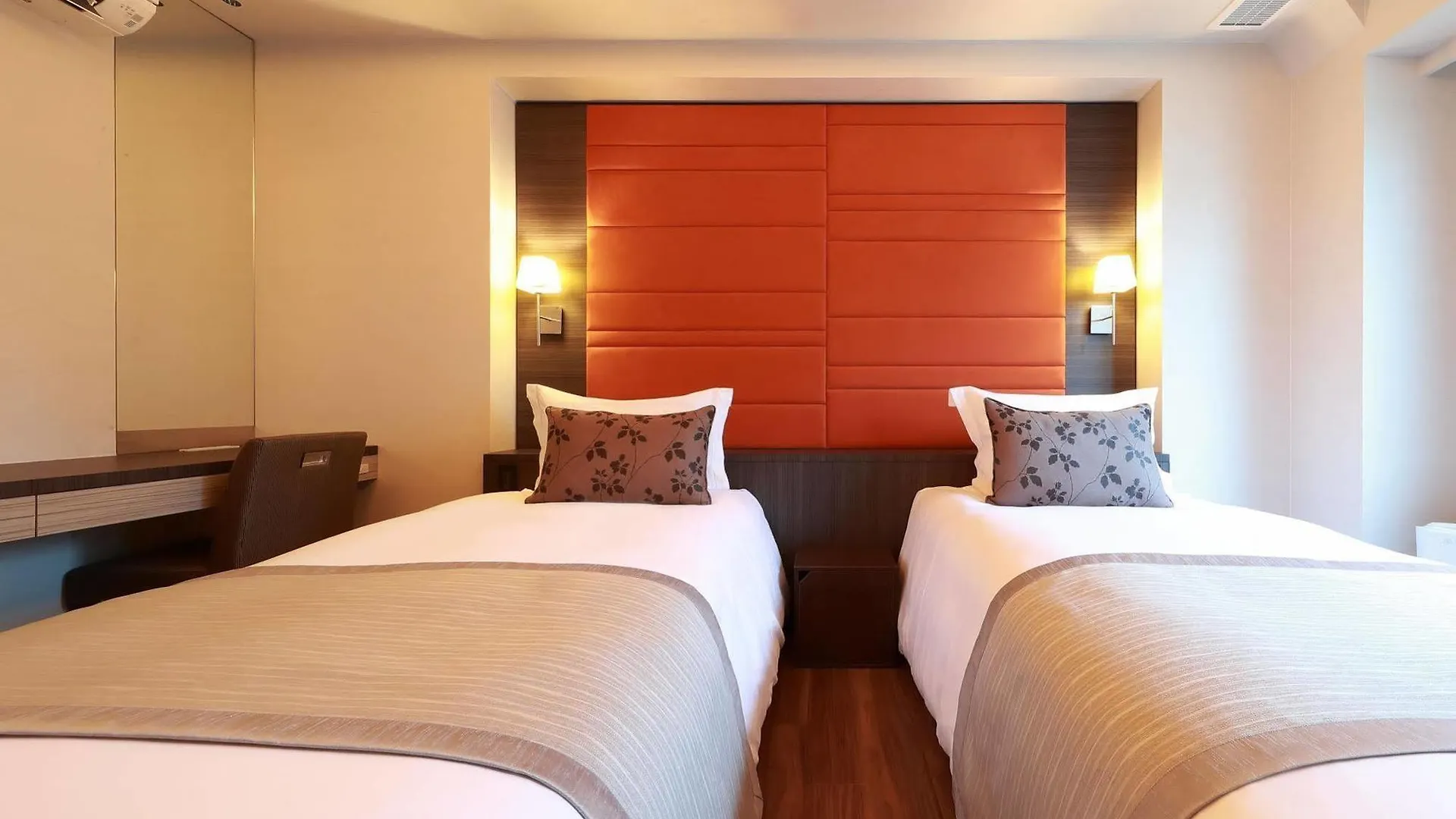 Hotel Sakura Suite Osaka Juso (Adults Only)